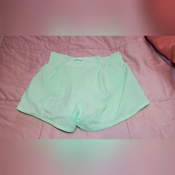 Nike Junior Mint Green Athletic Shorts Size Extra Small - Picture 2 of 3